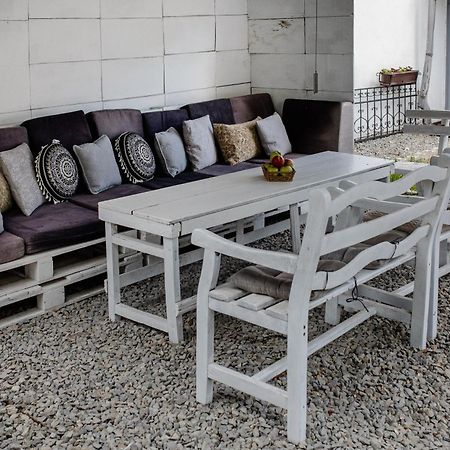 La Maison Blanche Alba Iulia Exterior foto